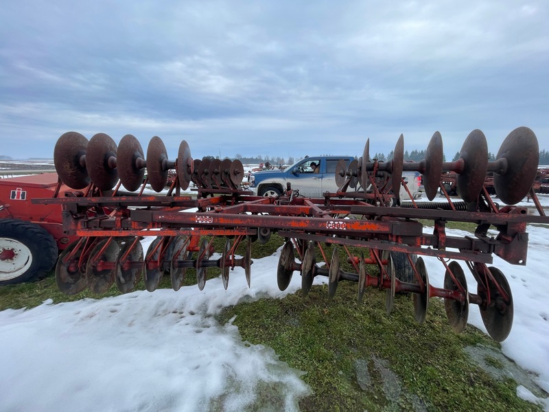 Tillage - Discs  Case 18 Foot Disc Photo